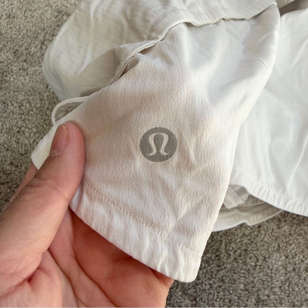 Lululemon Women’s Speed Up Short Pull On 2.5" Running in White 8 - Picture 5 of 16